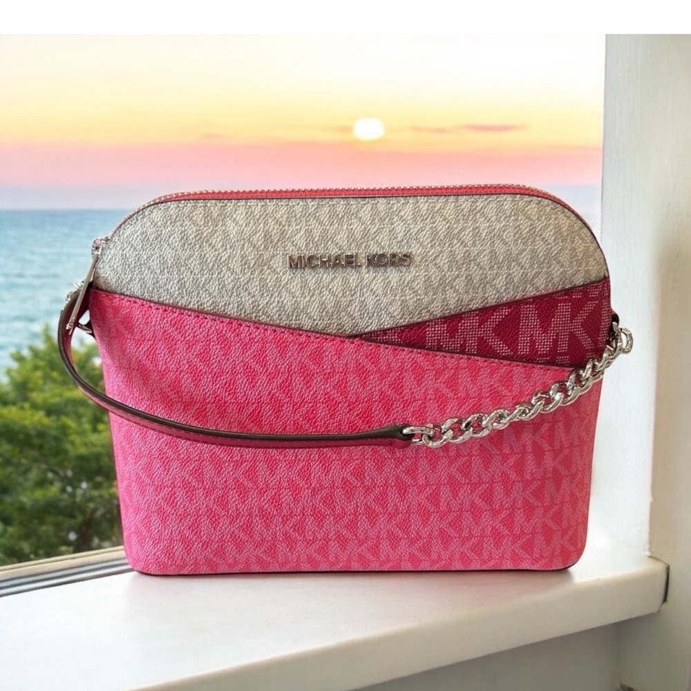 Michael Kors Jet Set Travel Medium Color-Block Signature Logo Dome Crossbody